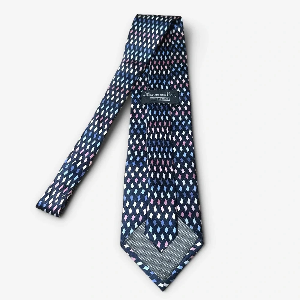Kilburne and Finch Mens Silk Necktie Navy Blue Pink Geometric Pattern Tie